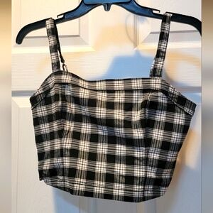 Crop Plaid Black and White Junior's Top, Hollister, Size Medium
